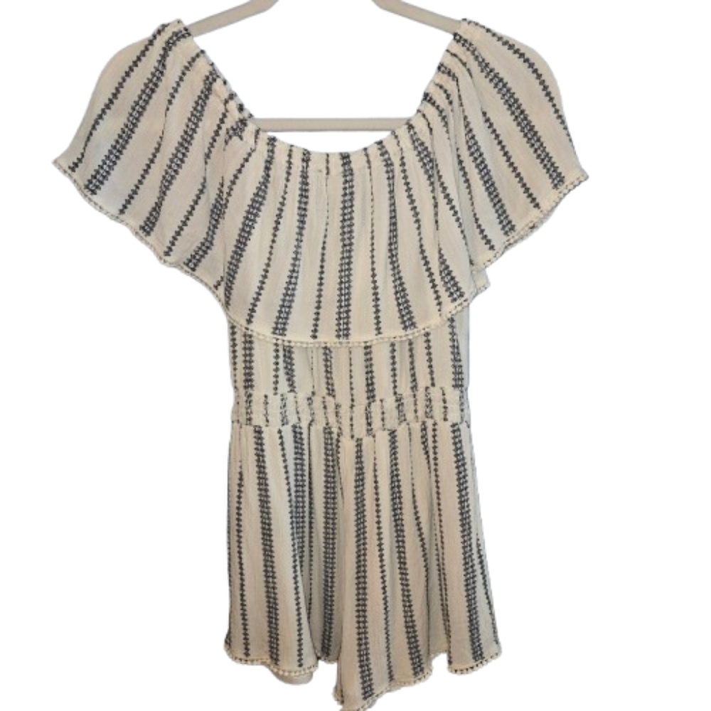 Lulu's off shoulder shorts  romper